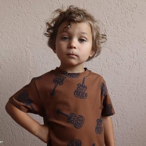 One Day Parade Guitar top brown
